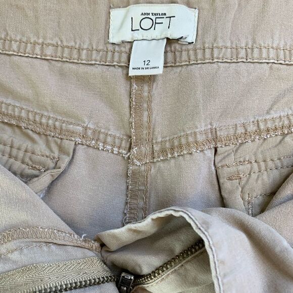 Ann Taylor loft shorts beige 12. - Picture 2 of 6